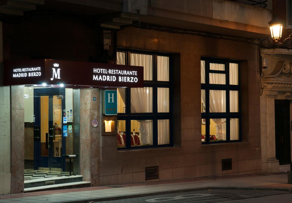 Hotel Madrid Bierzo Ponferrada Bagian luar foto